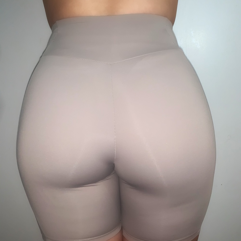 Shaper High-Rise Biker Shorts